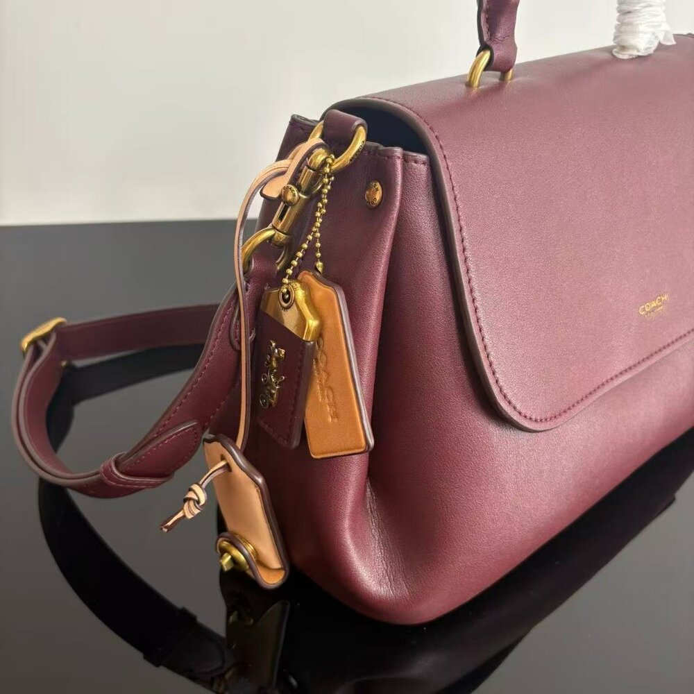 COACH women's SLOUCHY ROGUE handbag size 35.5*21*16 cm - Picture 7 of 9
